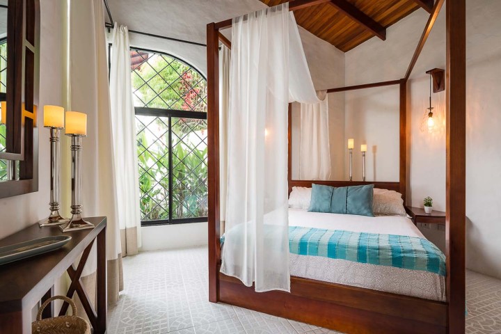 Manuel Antonio Villa