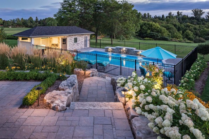 Inglewood House - Whispering Pines Landscaping