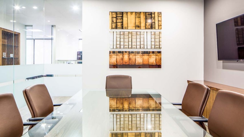 Gross Securities Boardroom