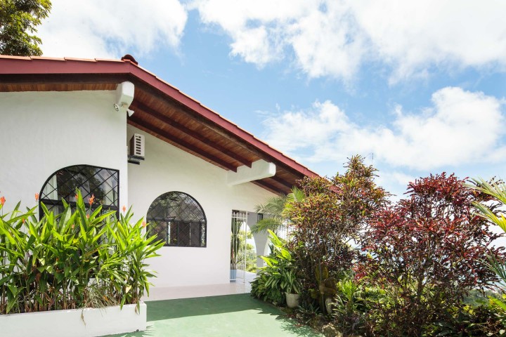 Manuel Antonio Villa